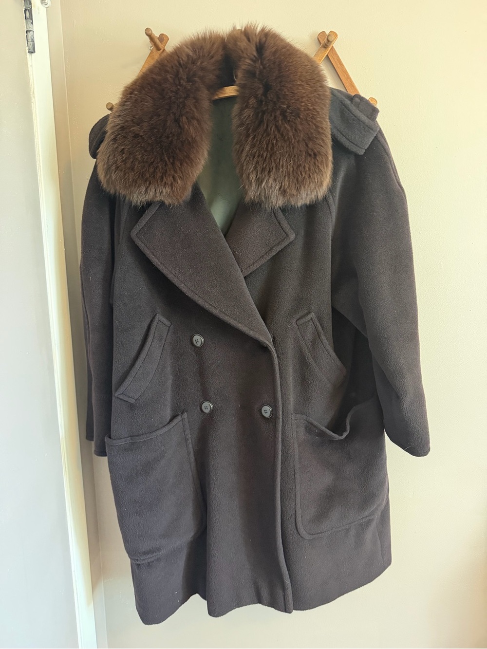 Max Mara Vintage Mainline Wool Coat Fox Fur Collar Charcoal Black Medium